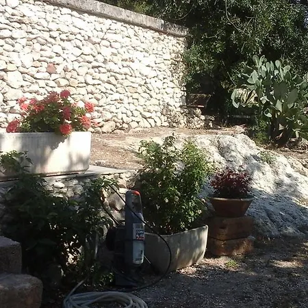 La Ginestra שאקה