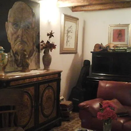 La Ginestra Bed and Breakfast 3*