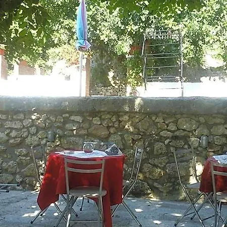 Летний дом La Ginestra