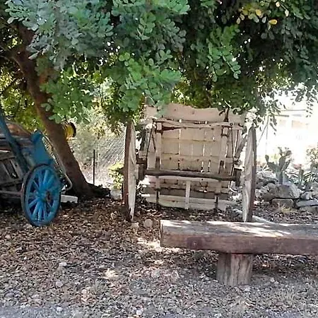 La Ginestra Летний дом Шакка