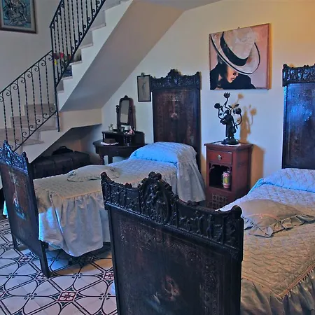 La Ginestra فندق مبيت وإفطار شاكا